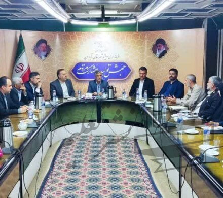 نشست ساماندهی یادمان های شهدا و عملیاتی دوران دفاع مقدس در سطح شهرستان آبادان