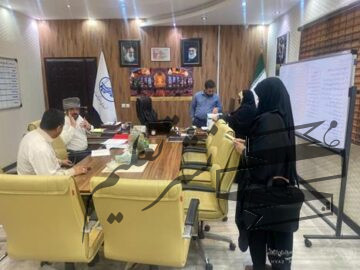 ملاقات عمومی با مدیر منطقه یک در راستای بررسی مشکلات شهروندان
