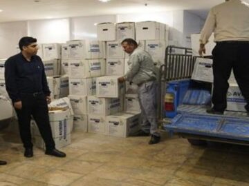 ۲ هزار و ۵۰۰ بسته نوشت‌افزار به دانش‌آموزان خوزستان رسید