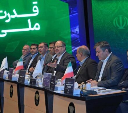 شریعتمداری از جابجایی رکوردها توسط «پتروشیمی خلیج‌فارس» خبر داد؛