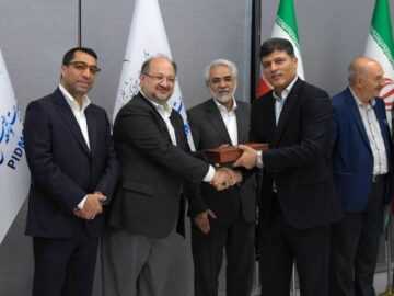 مازیار معدولی به‌عنوان مدیرعامل جدید پتروشیمی شهید تندگویان معارفه شد؛ تأکید شریعتمداری بر آینده‌نگری در سیاست‌های تولیدی
