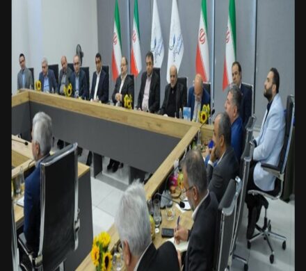 آیین تکریم و معارفه مدیران عامل شرکت های تابعه هلدینگ خلیج فارس