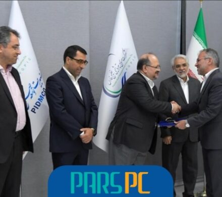 سیاوش میرحاجی در آیین تکریم : در رده های مختلف پتروشیمی پارس خدمت کردم