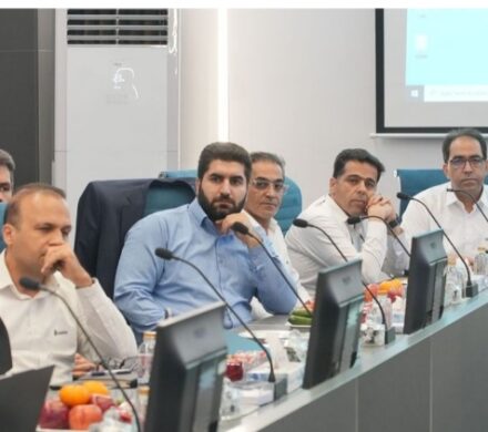 آریاساسول میزبان سومین جلسه کارگروه تخصصی برق شرکتهای زیرمجموعه هلدینگ خلیج فارس