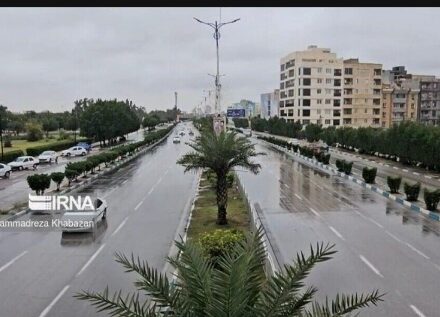 دفع آب‌های سطحی توسط ایستگاه‌های پمپاژ فاضلاب شرکت آبفا اهواز
