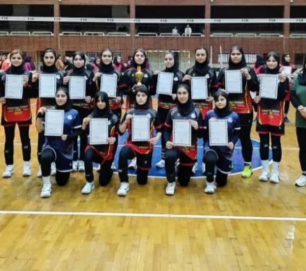 قهرمانی دختران والیبالیست باشگاه فرهنگی ورزشی پتروشیمی مارون در لیگ برتر استان خوزستان
