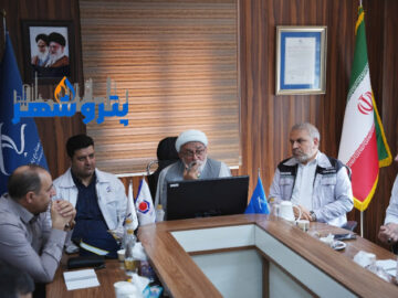 بازدید مدیرعامل و اعضای هیئت مدیره صندوق ذخیره فرهنگیان از شرکت های مستقر در عسلویه