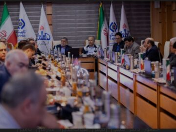 نشست بررسی چالش‌ها و رفع گلوگاه‌های پتروشیمی‌های تابعه تاپیکو به میزبانی پتروشیمی فن‌آوران برگزار شد