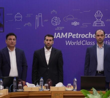 بازدید مشاور وزیر و رئیس مرکز حراست وزارت تعاون، کار و رفاه اجتماعی از شرکت پتروشیمی جم و شرکتهای تابعه