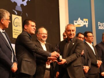 درخشش دوباره بندرامام در پتروفن ۱۴۰۴؛ دو جایزه مهم نوآوری به پتروشیمی بندرامام اهدا شد